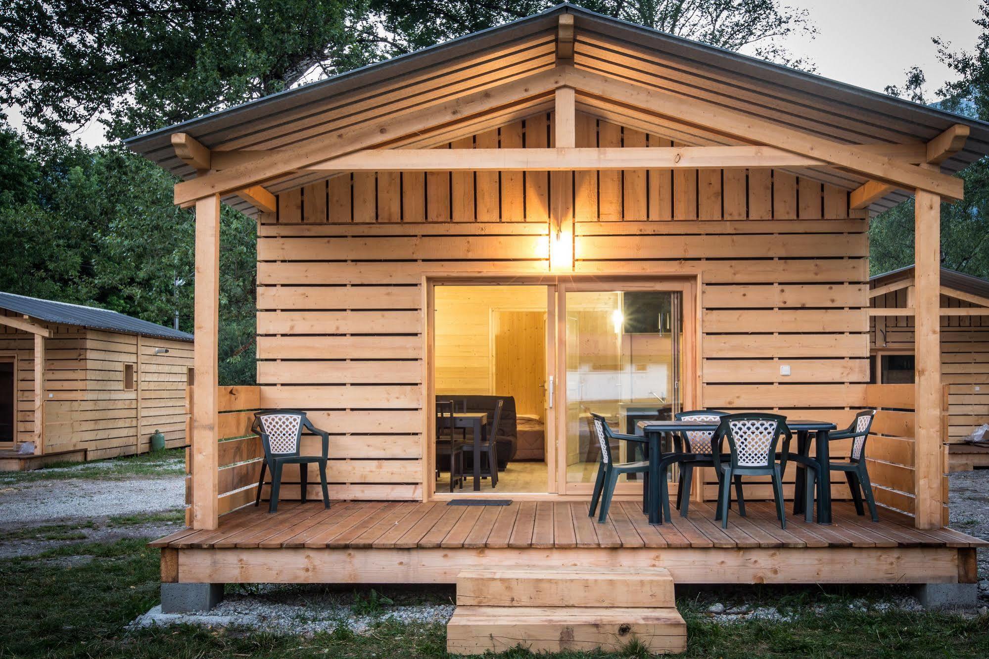 Camping L'Ecureuil - Mont-Blanc Village Domancy 外观 照片