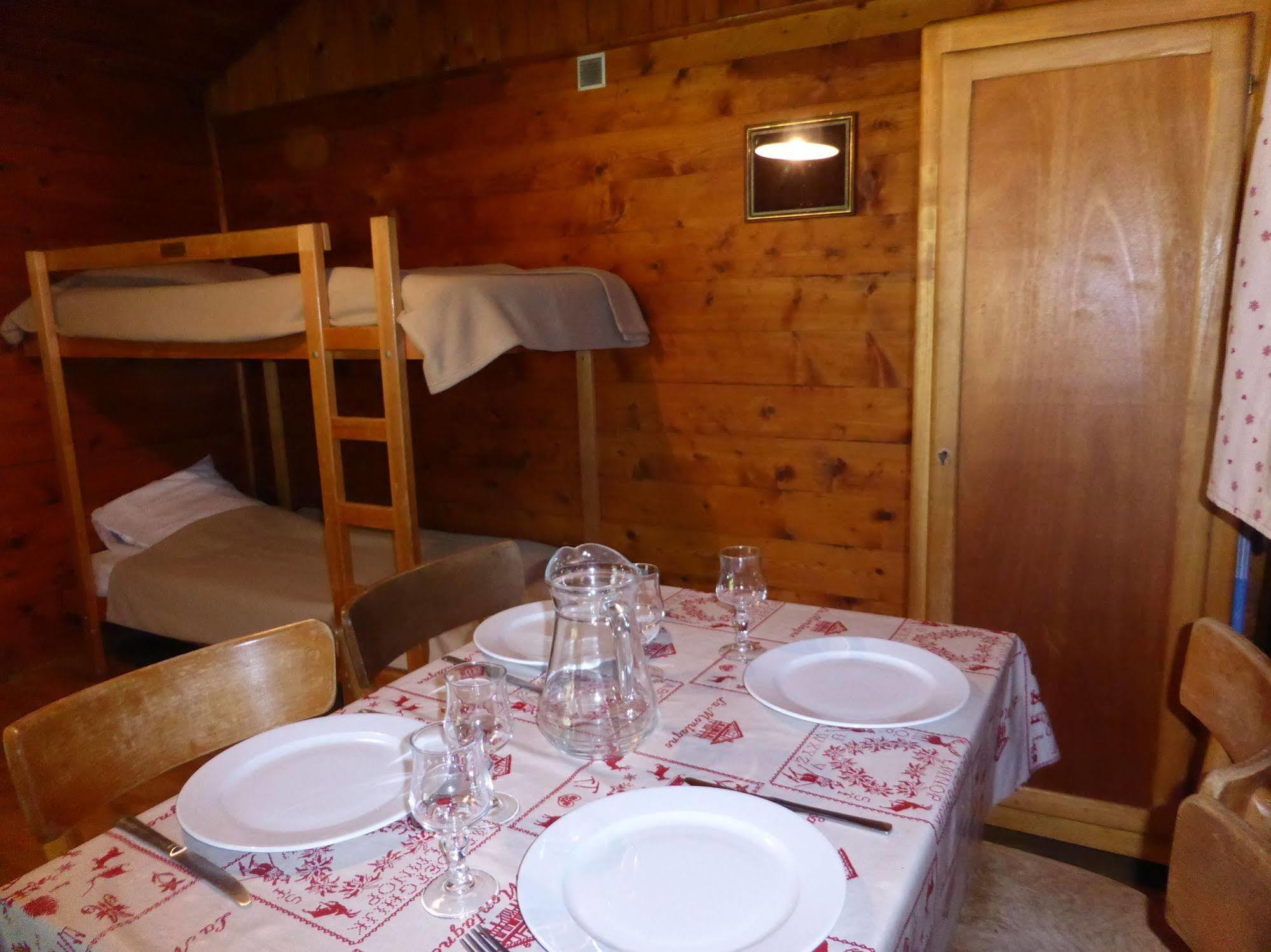 Camping L'Ecureuil - Mont-Blanc Village Domancy 外观 照片