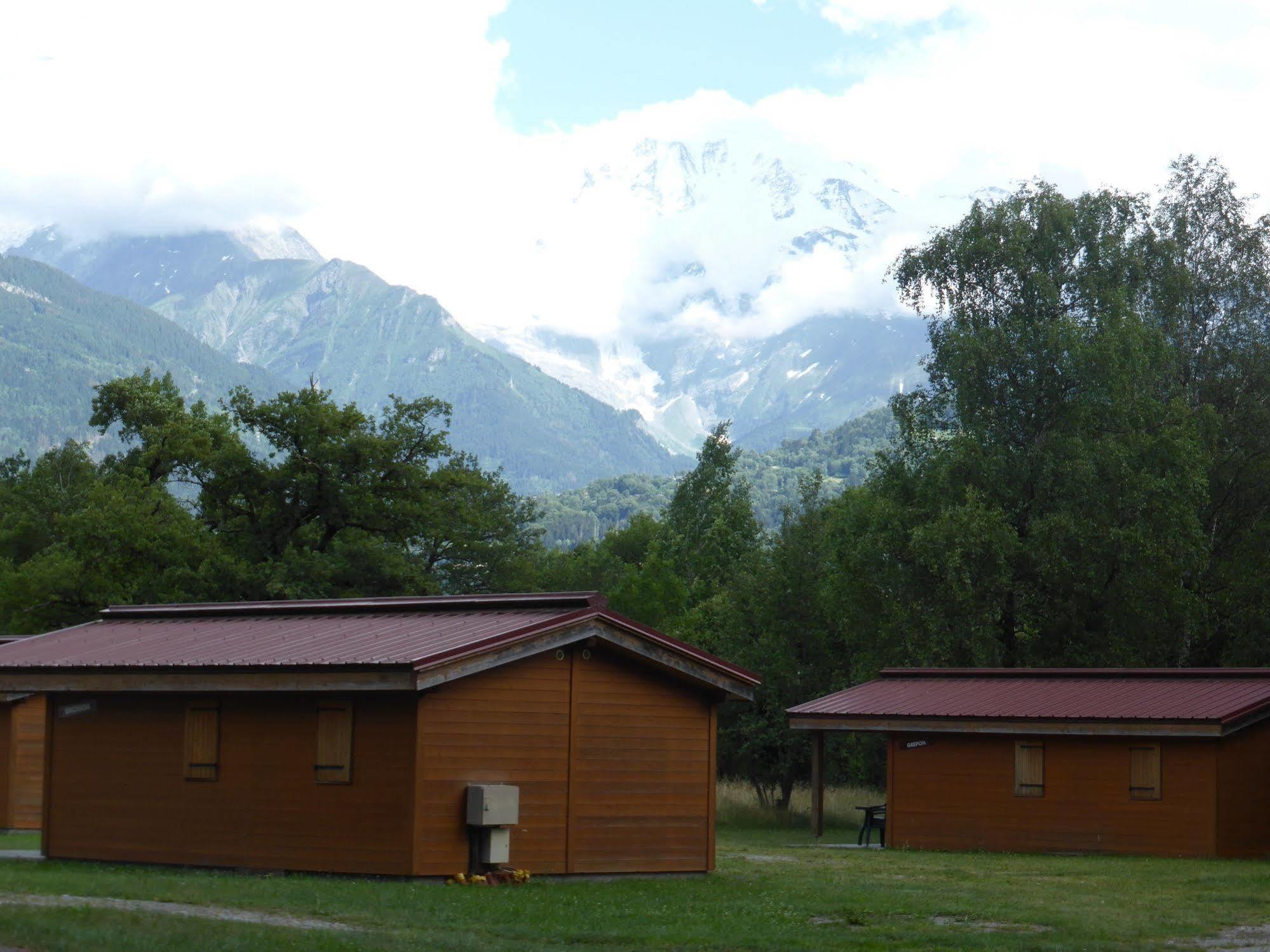 Camping L'Ecureuil - Mont-Blanc Village Domancy 外观 照片