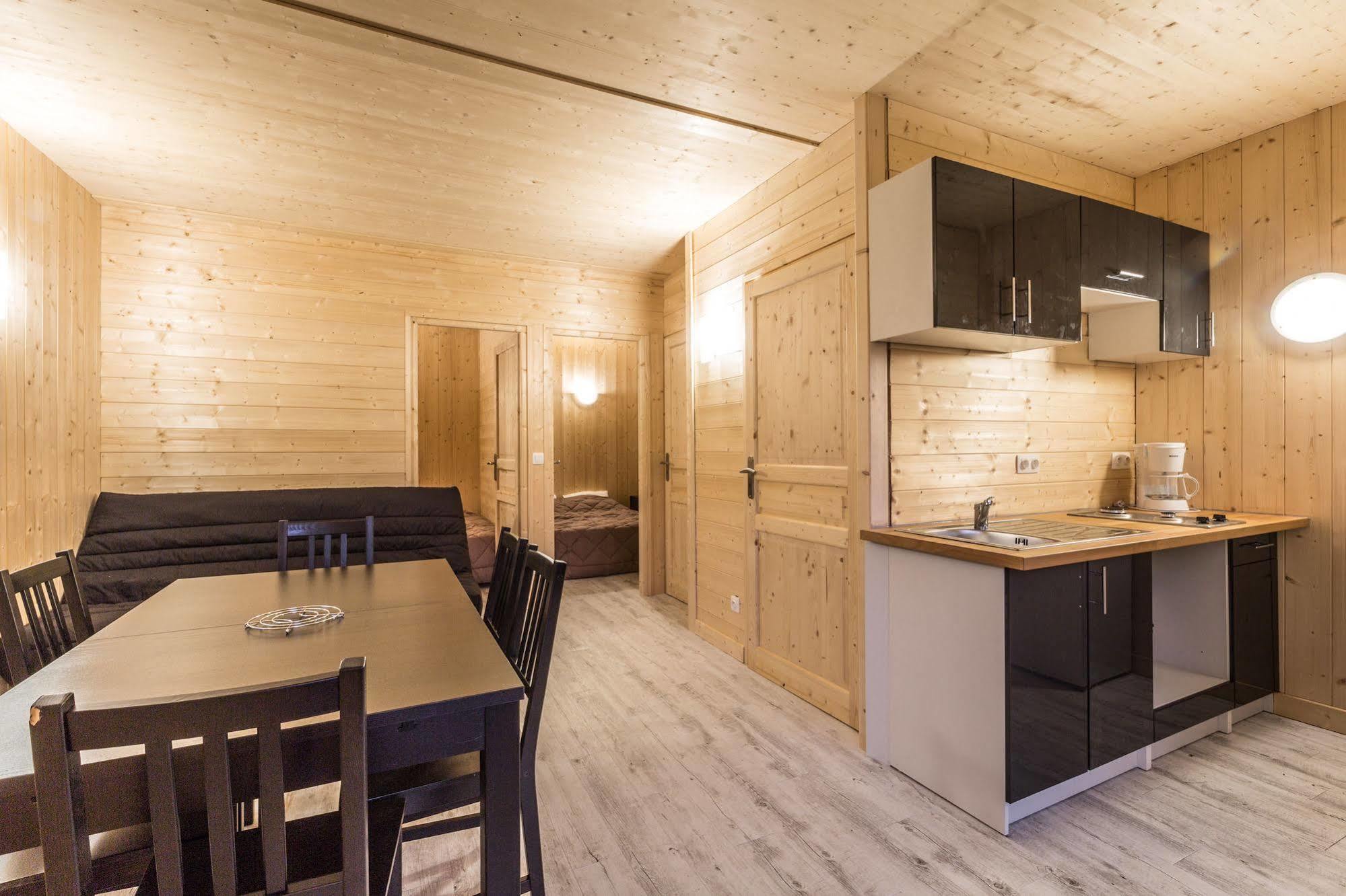 Camping L'Ecureuil - Mont-Blanc Village Domancy 外观 照片