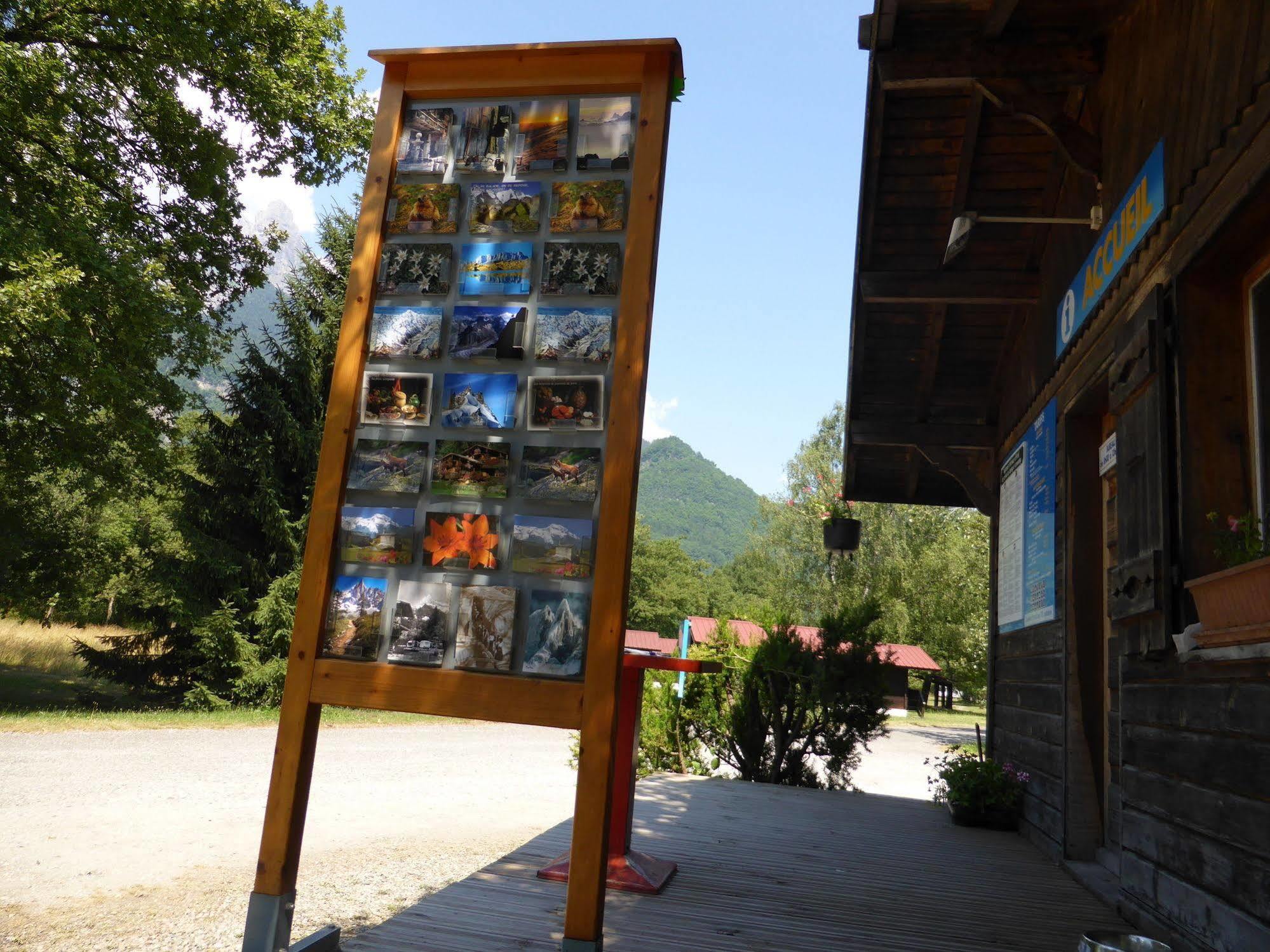 Camping L'Ecureuil - Mont-Blanc Village Domancy 外观 照片